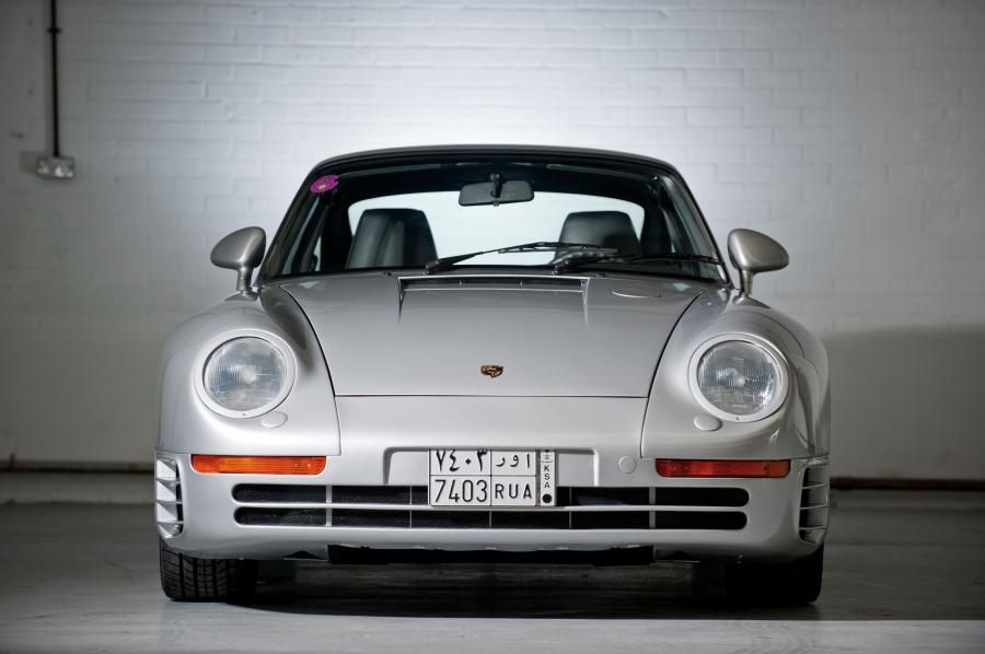  Porsche 959 Komfort 1988 года  (фото 7 из 15)